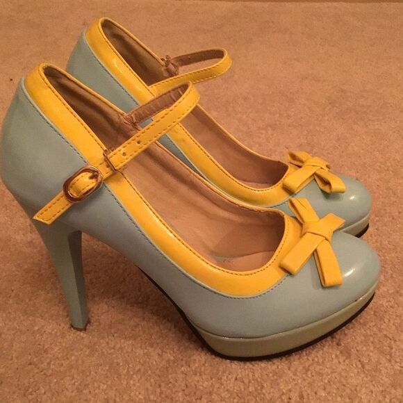 Vintage Leather Pin-Up Yellow and Blue Women's Mary Jane Heels - Picture 1 of 8